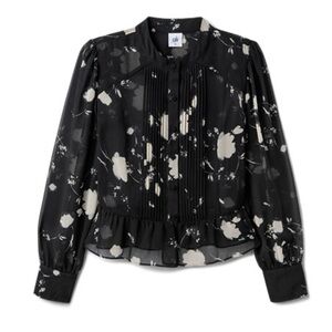 NWT CAbi Black and White Floral Blouse